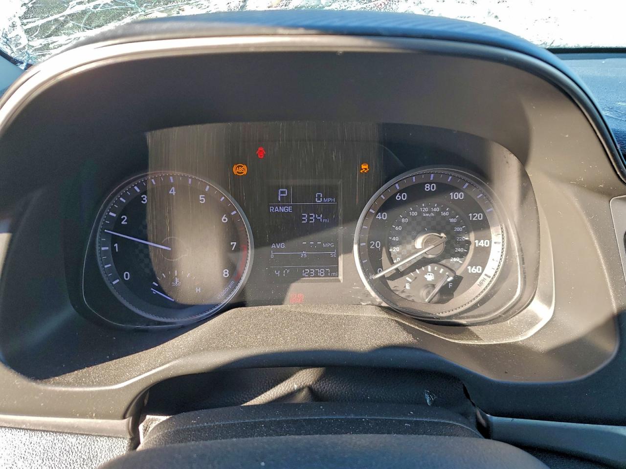 2019 HYUNDAI ELANTRA SE photo 9