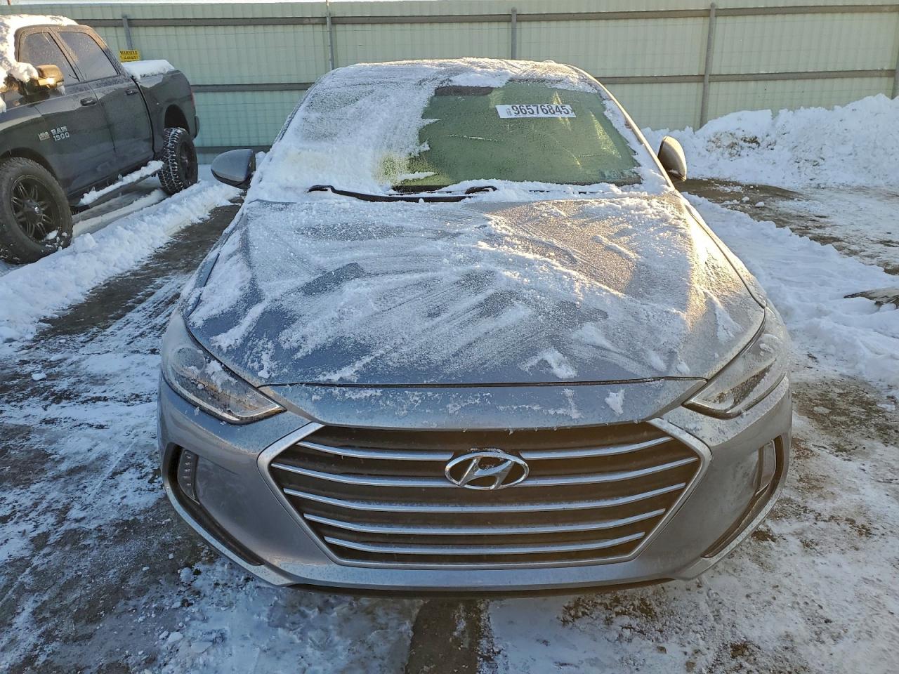 2017 HYUNDAI ELANTRA SE photo 5