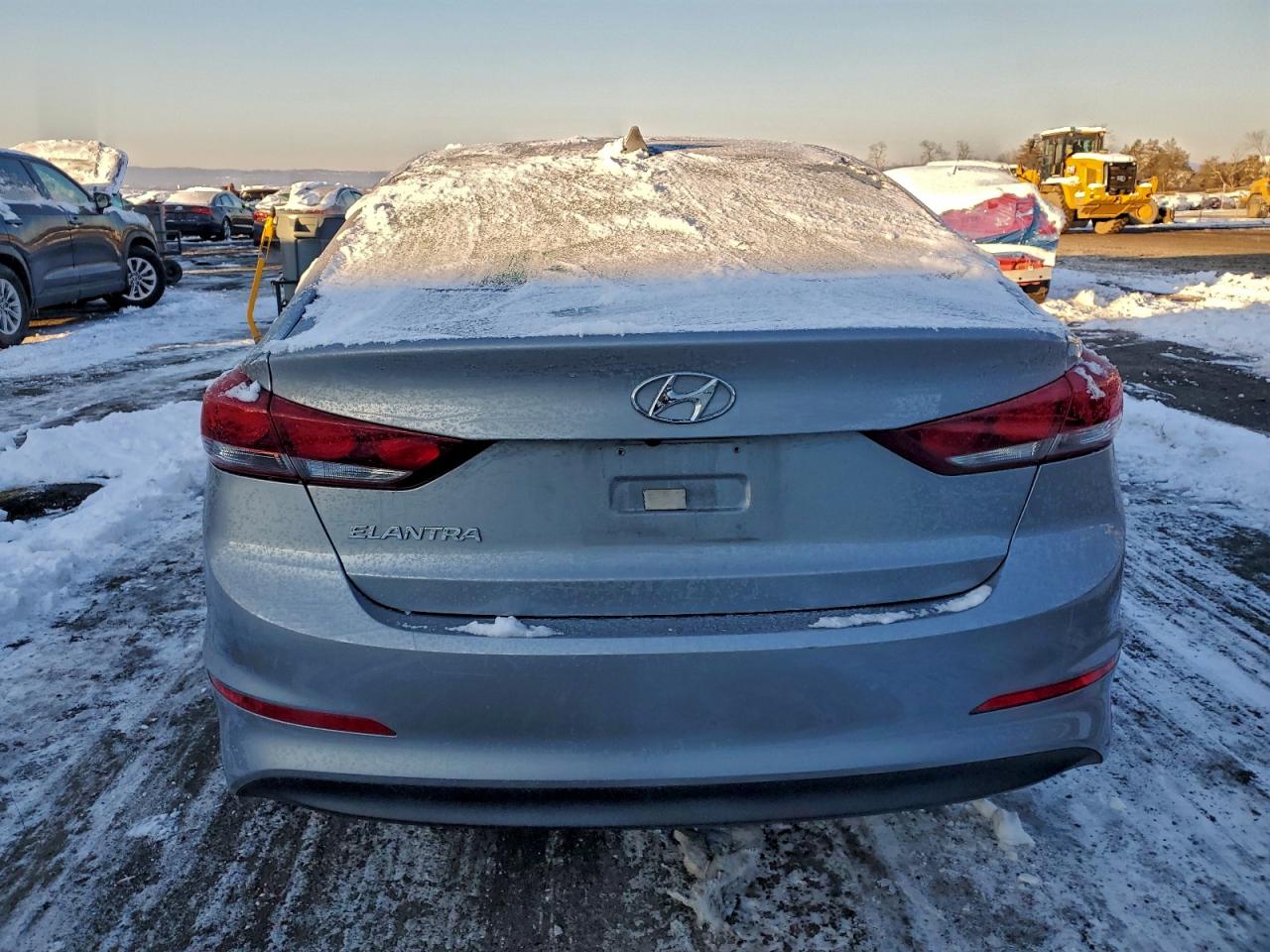 2017 HYUNDAI ELANTRA SE photo 6