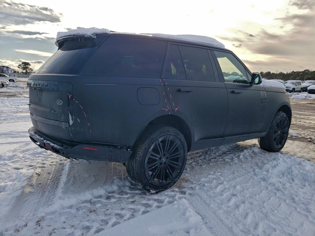 2023 LAND ROVER RANGE ROVER SE photo 3