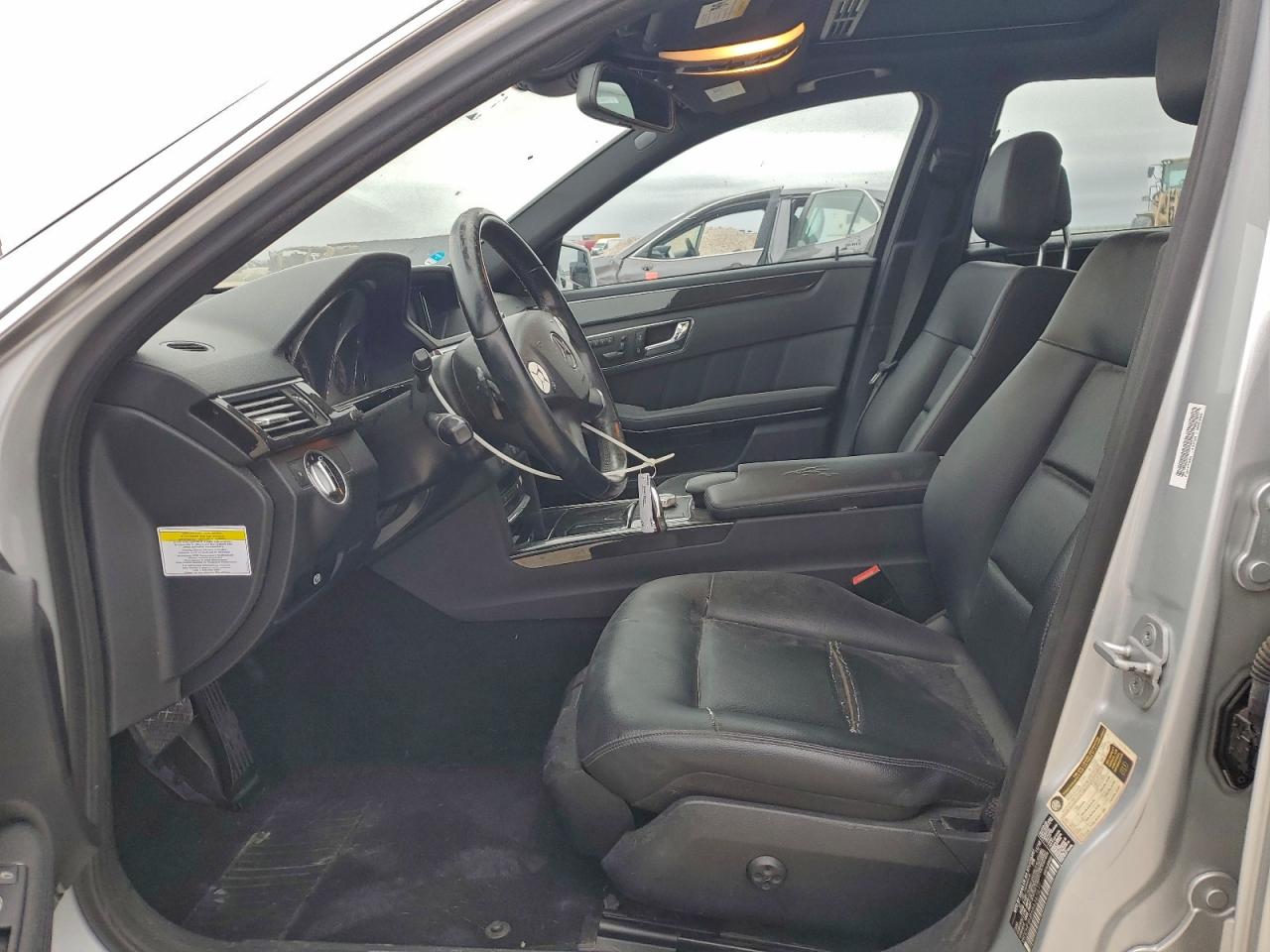 2011 MERCEDES-BENZ E 350 4MATIC photo 7