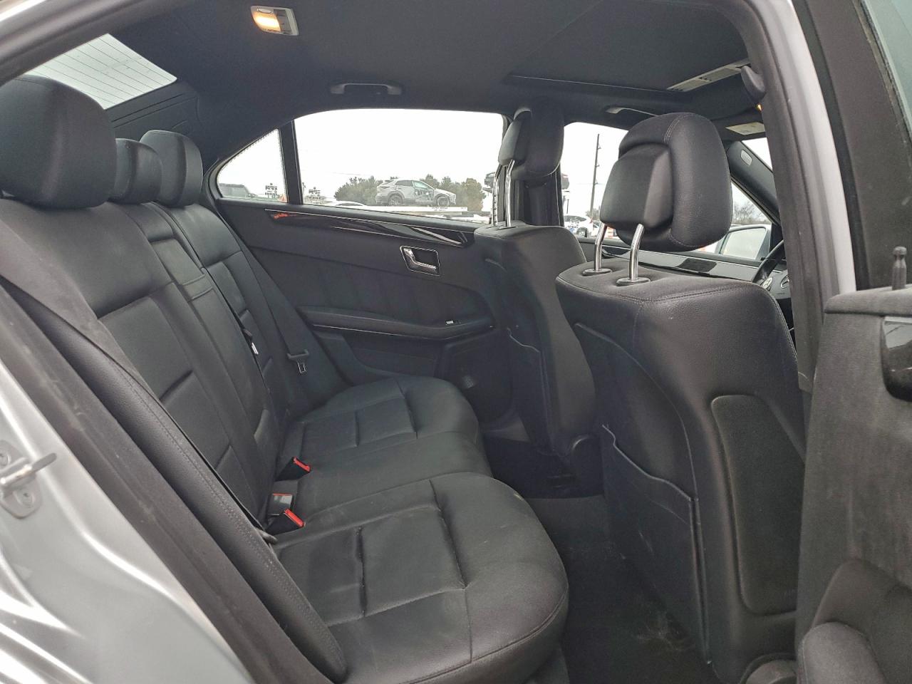 2011 MERCEDES-BENZ E 350 4MATIC photo 10
