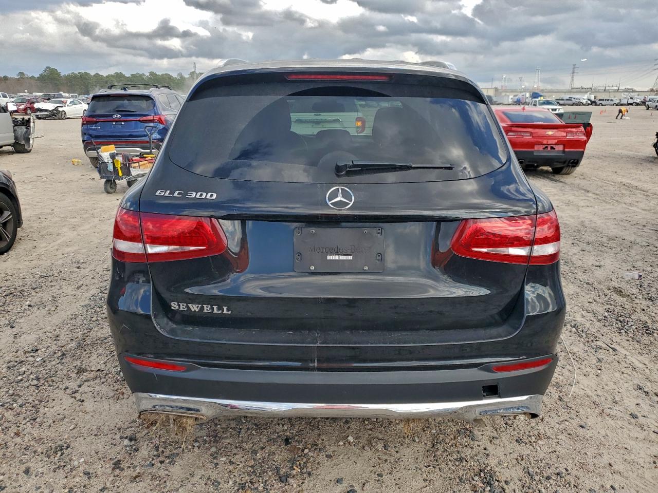 2018 MERCEDES-BENZ GLC 300 photo 6