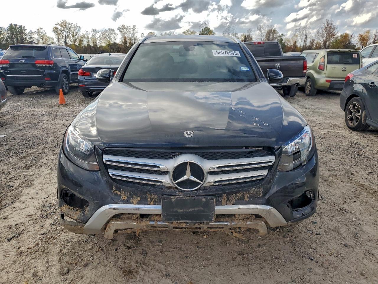 2018 MERCEDES-BENZ GLC 300 photo 5
