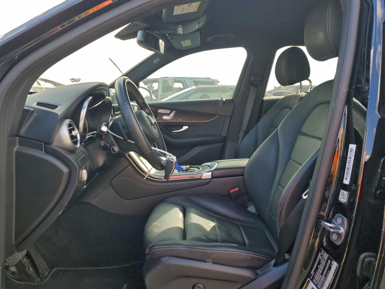 2018 MERCEDES-BENZ GLC 300 photo 7