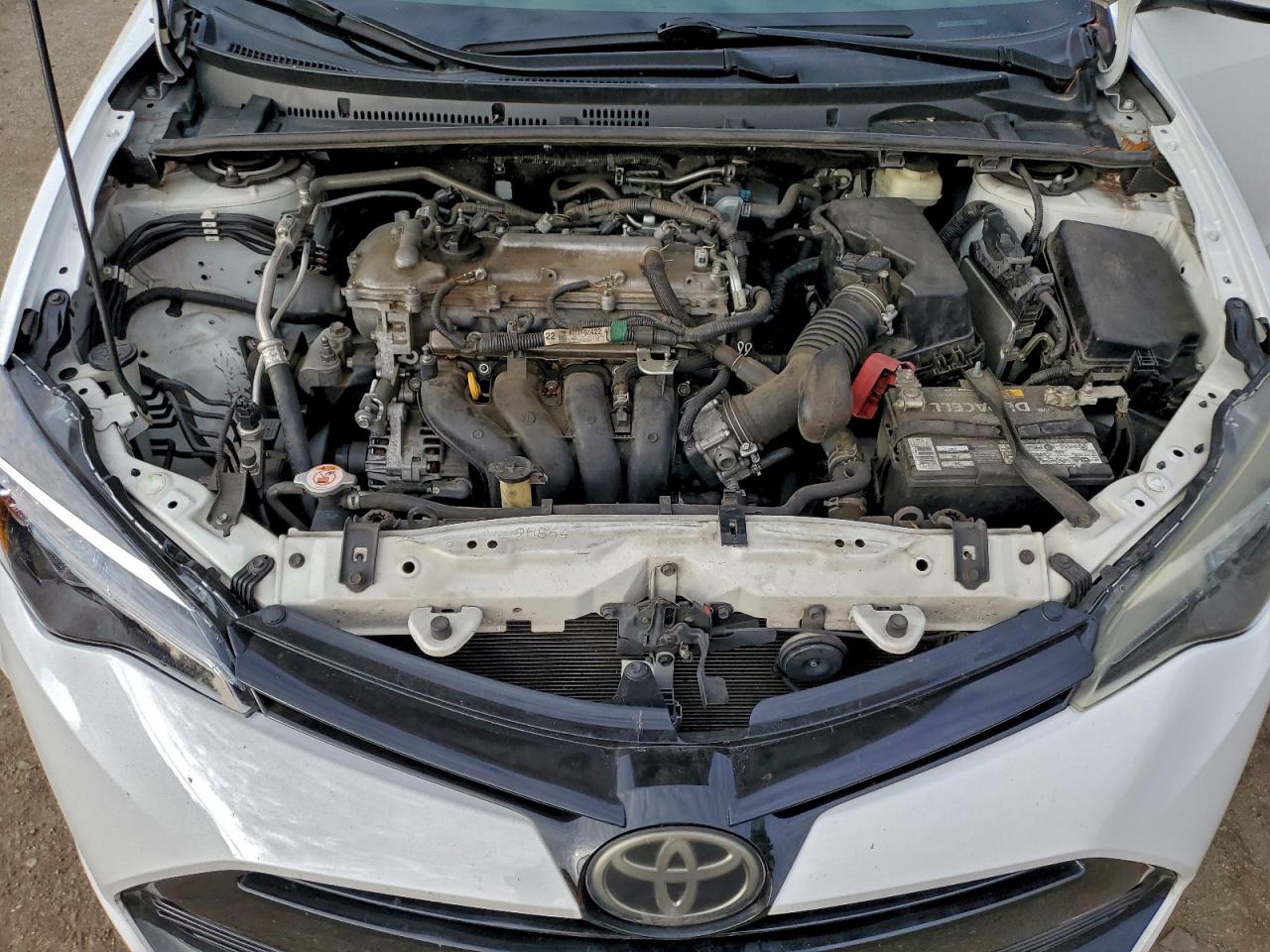 2018 TOYOTA COROLLA L photo 11