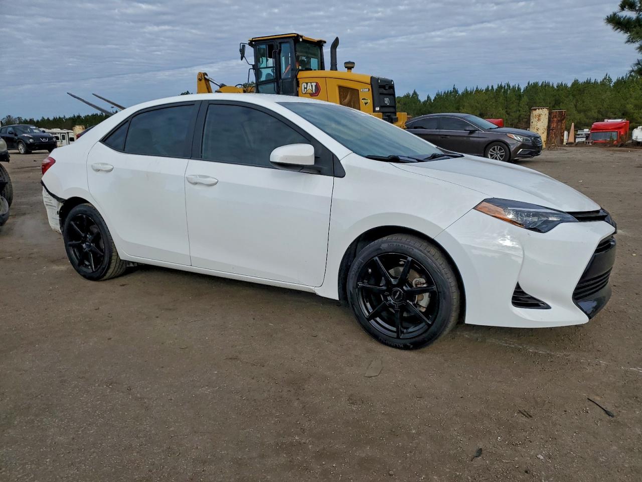 2018 TOYOTA COROLLA L photo 4