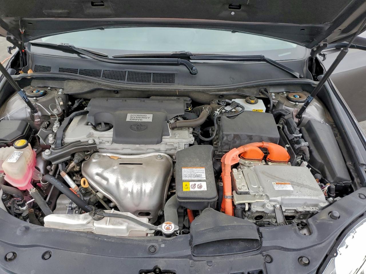 2017 TOYOTA CAMRY HYBRID photo 11