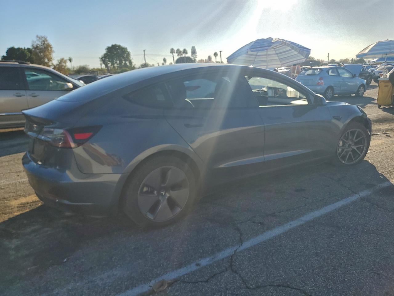 2023 TESLA MODEL 3 photo 3