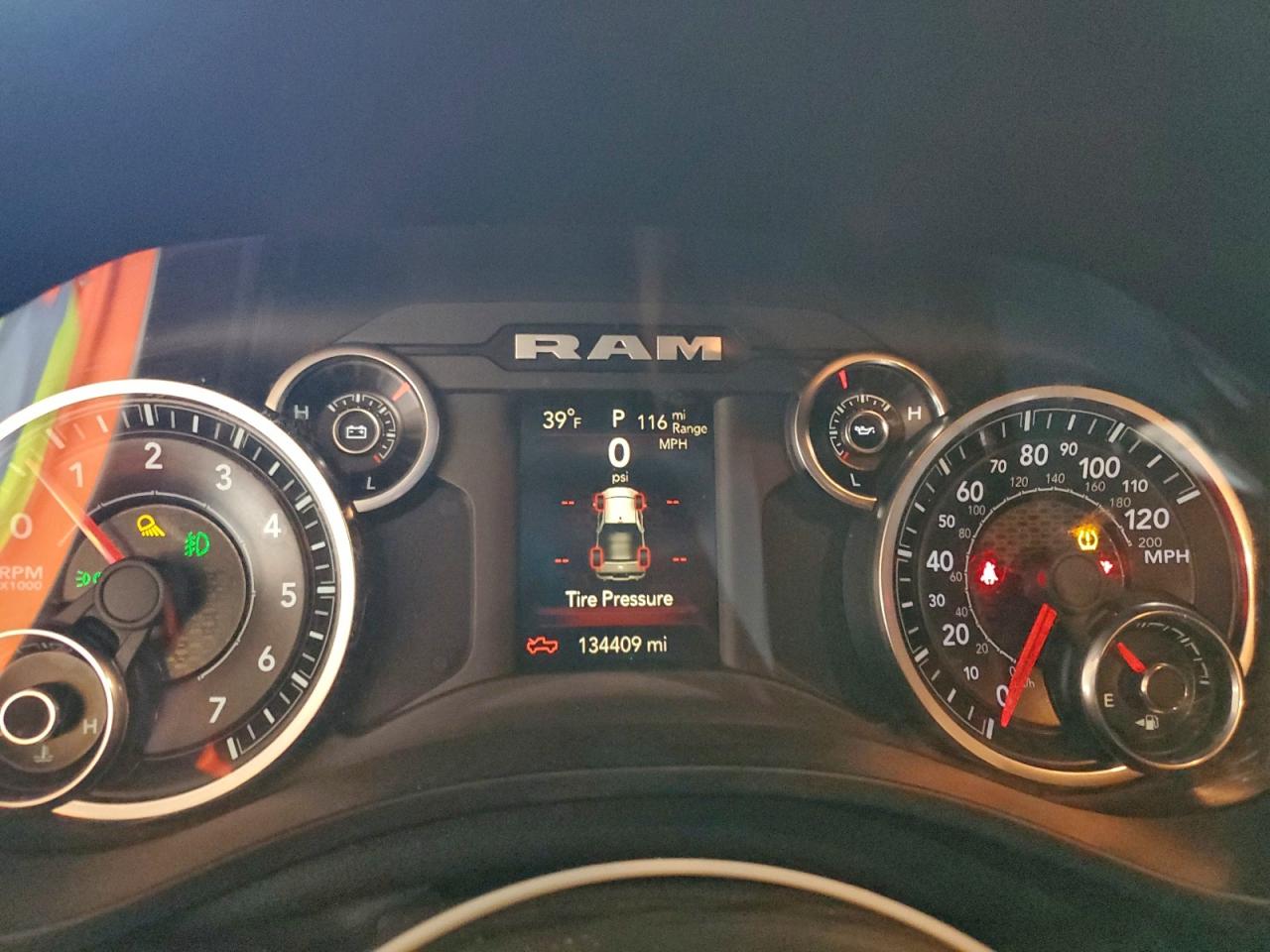 2019 RAM 1500 BIG HORN/LONE STAR photo 9