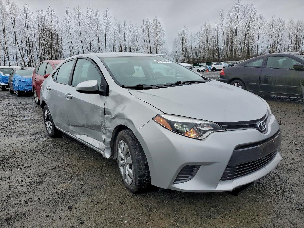 2015 TOYOTA COROLLA L photo 4