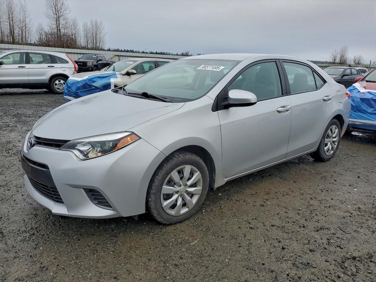 2015 TOYOTA COROLLA