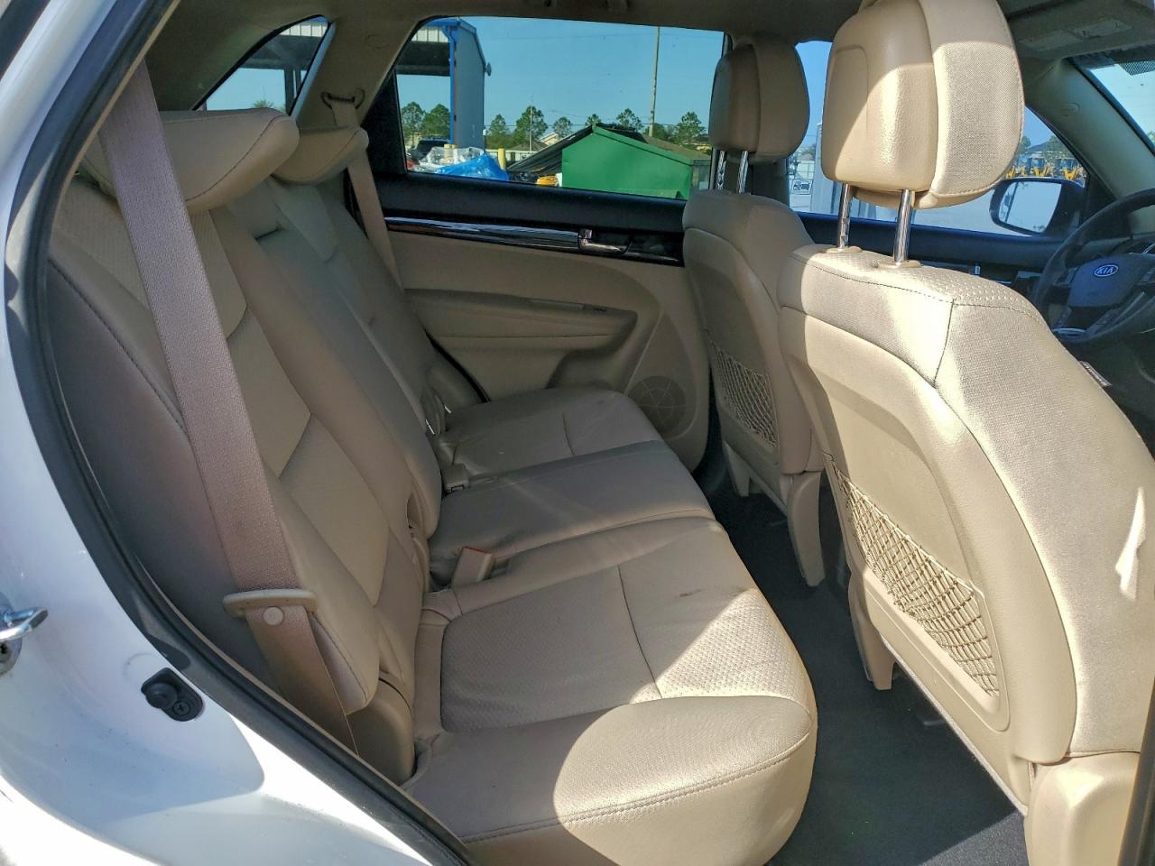 2012 KIA SORENTO BASE photo 11