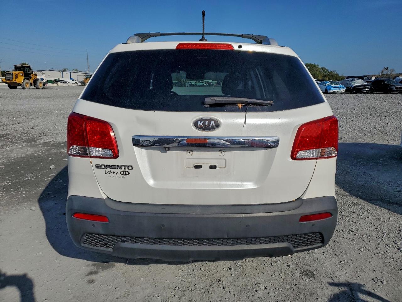 2012 KIA SORENTO BASE photo 6