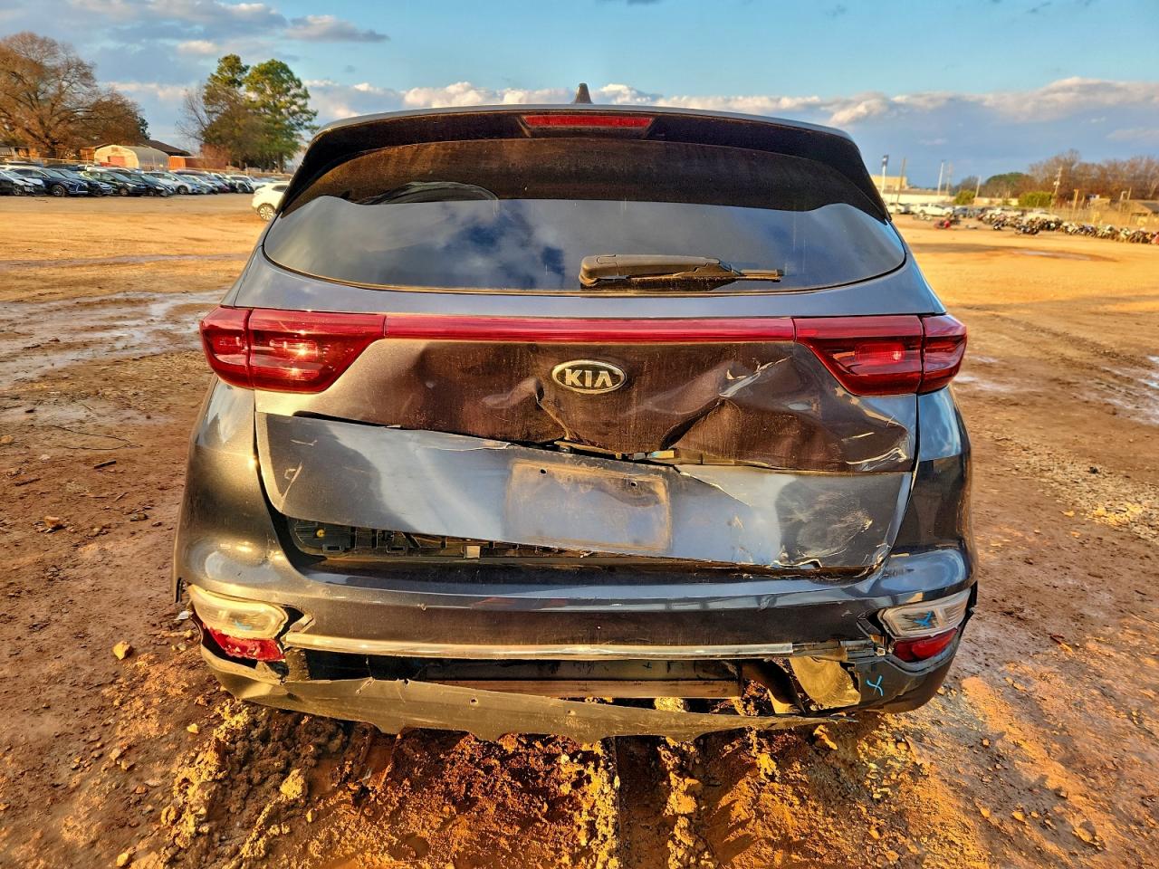 2020 KIA SPORTAGE LX photo 16