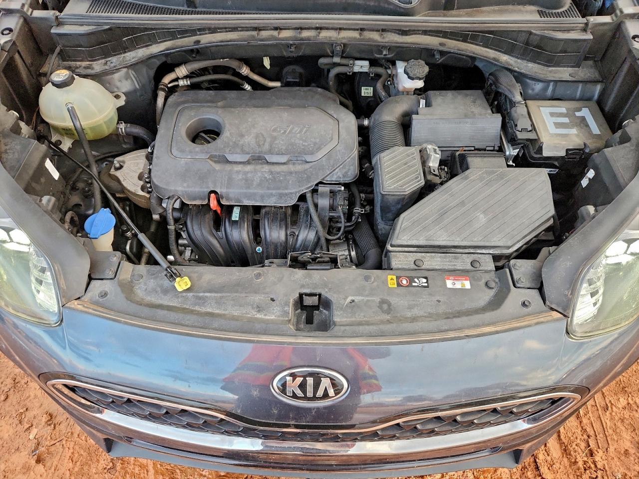2020 KIA SPORTAGE LX photo 34