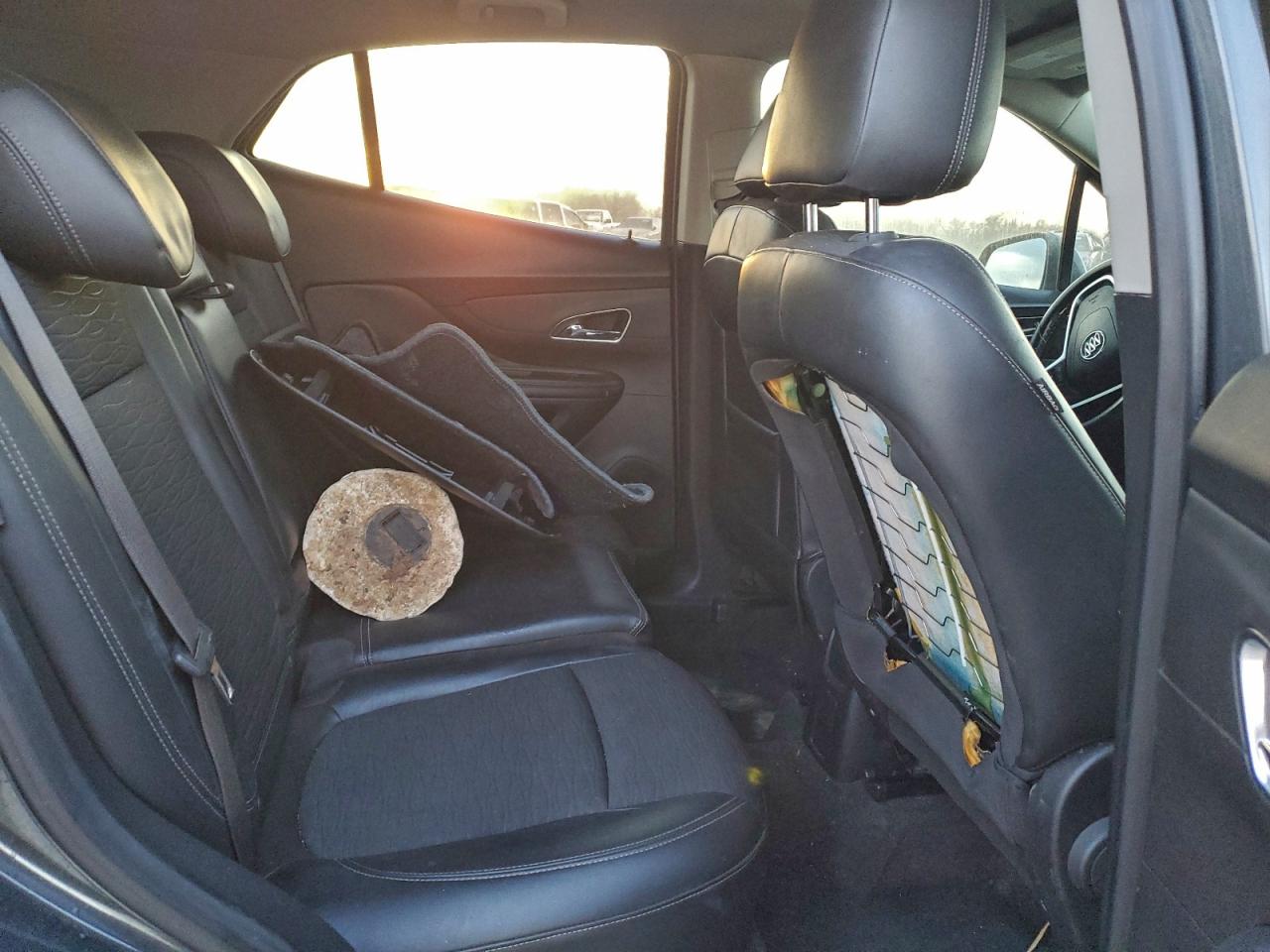 2016 BUICK ENCORE photo 31