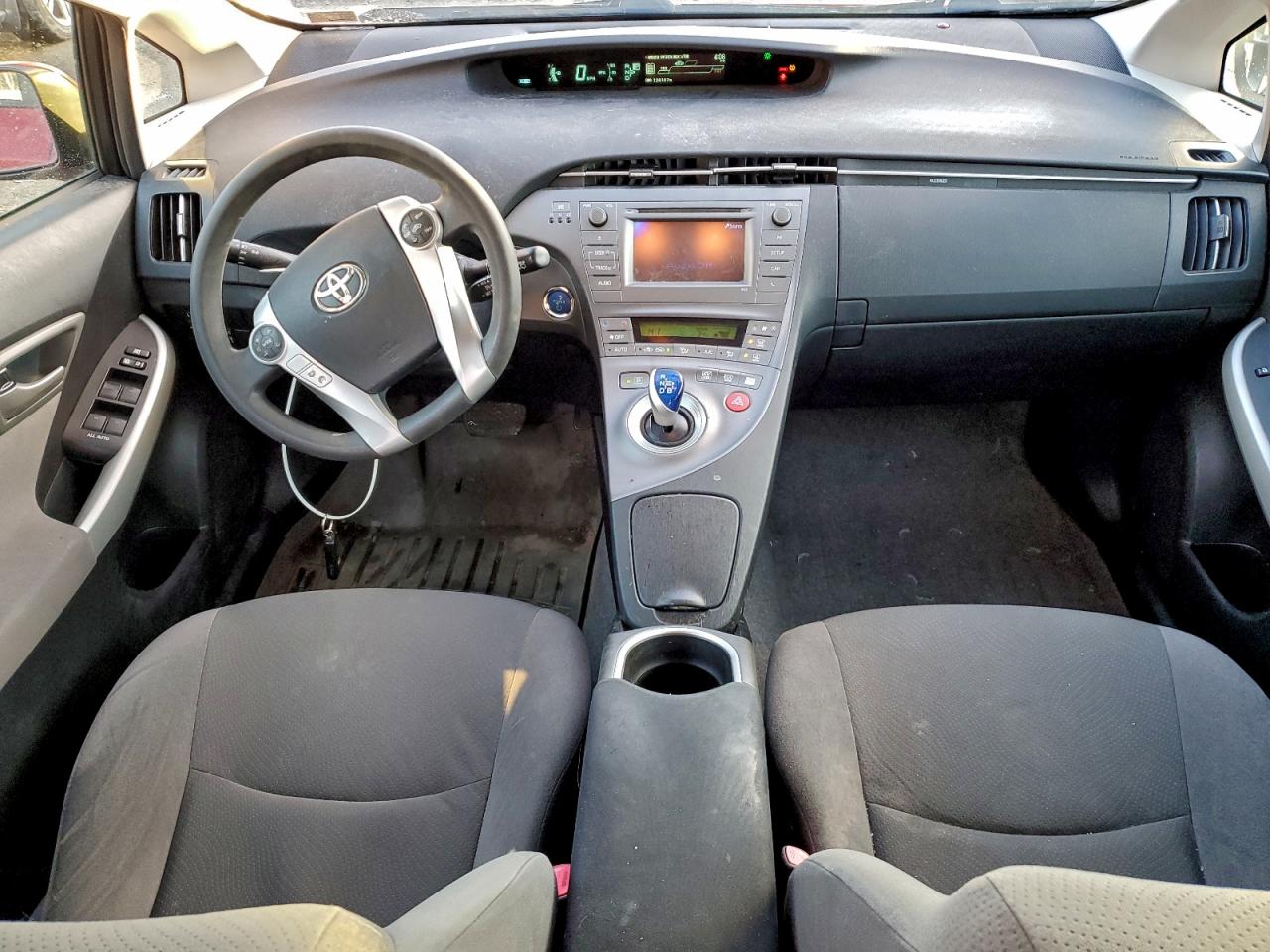2012 TOYOTA PRIUS photo 8