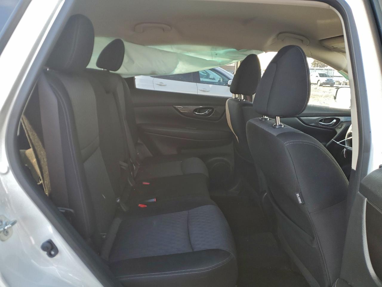 2019 NISSAN ROGUE S photo 11
