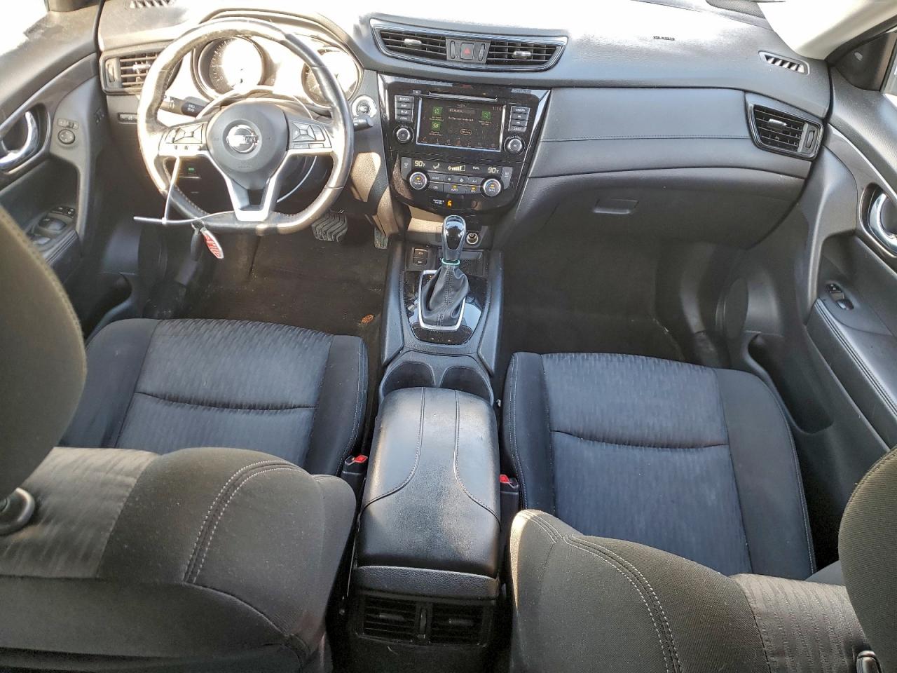 2019 NISSAN ROGUE S photo 8