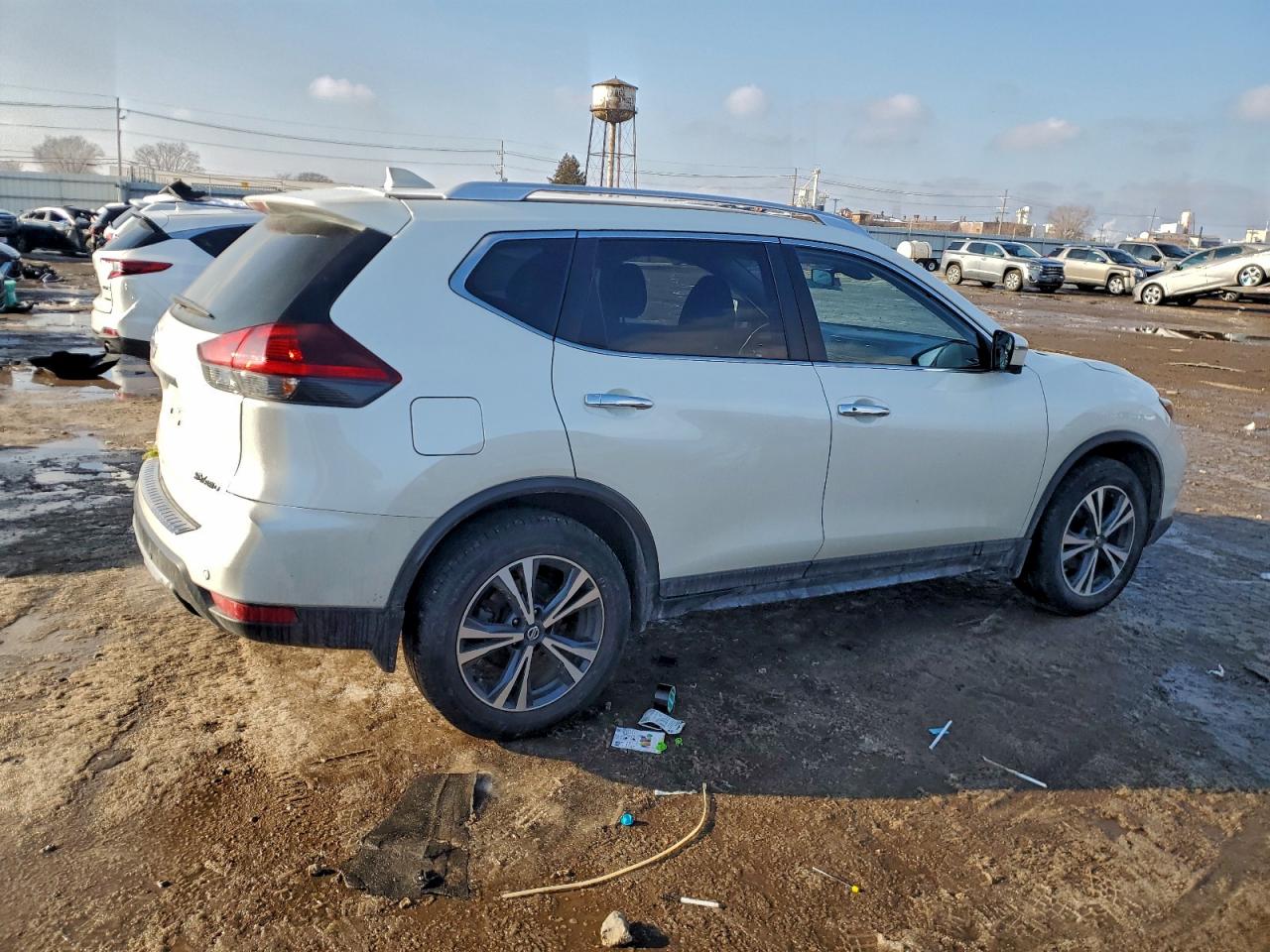 2019 NISSAN ROGUE S photo 3