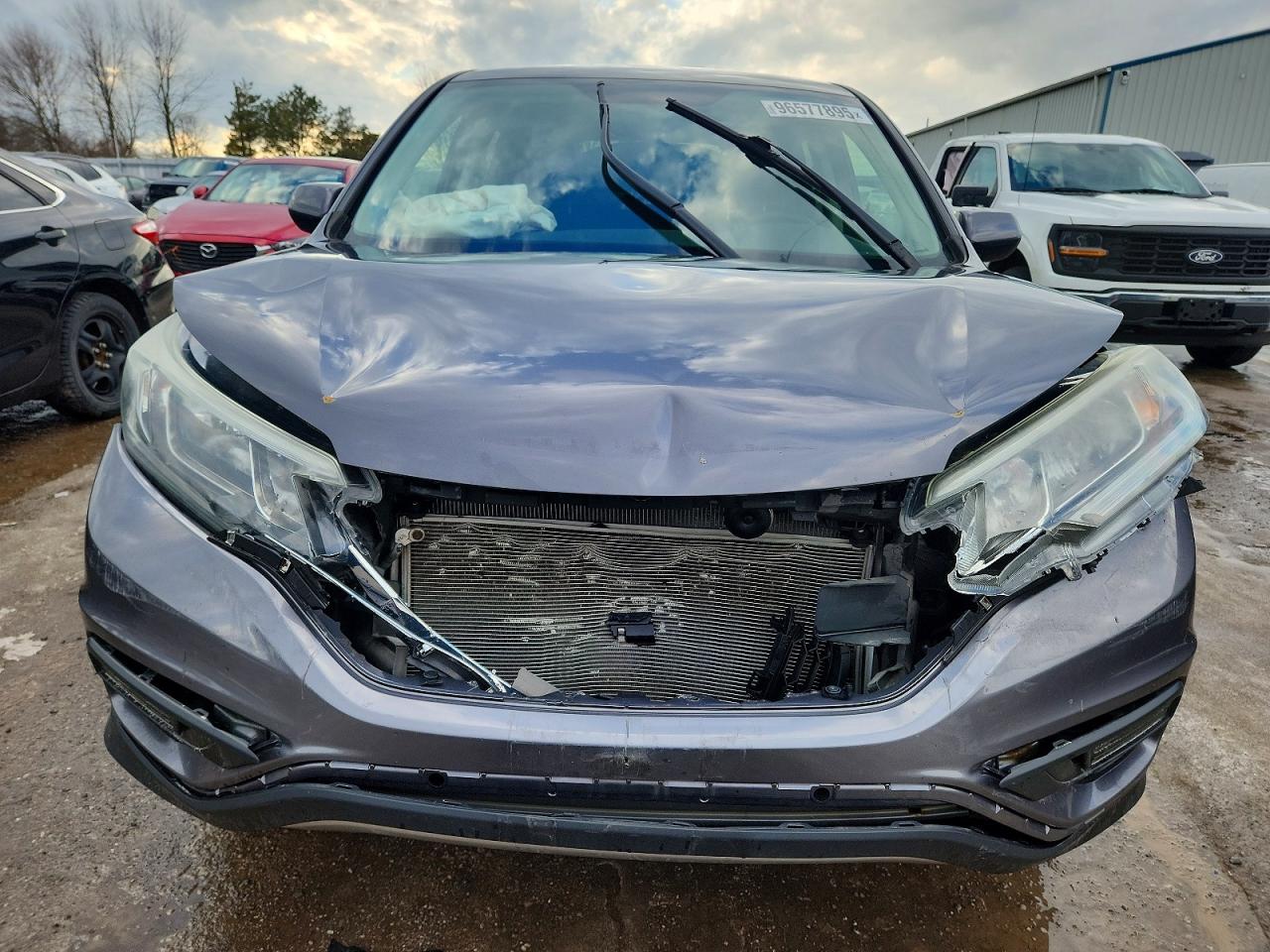 2015 HONDA CR-V SE photo 5