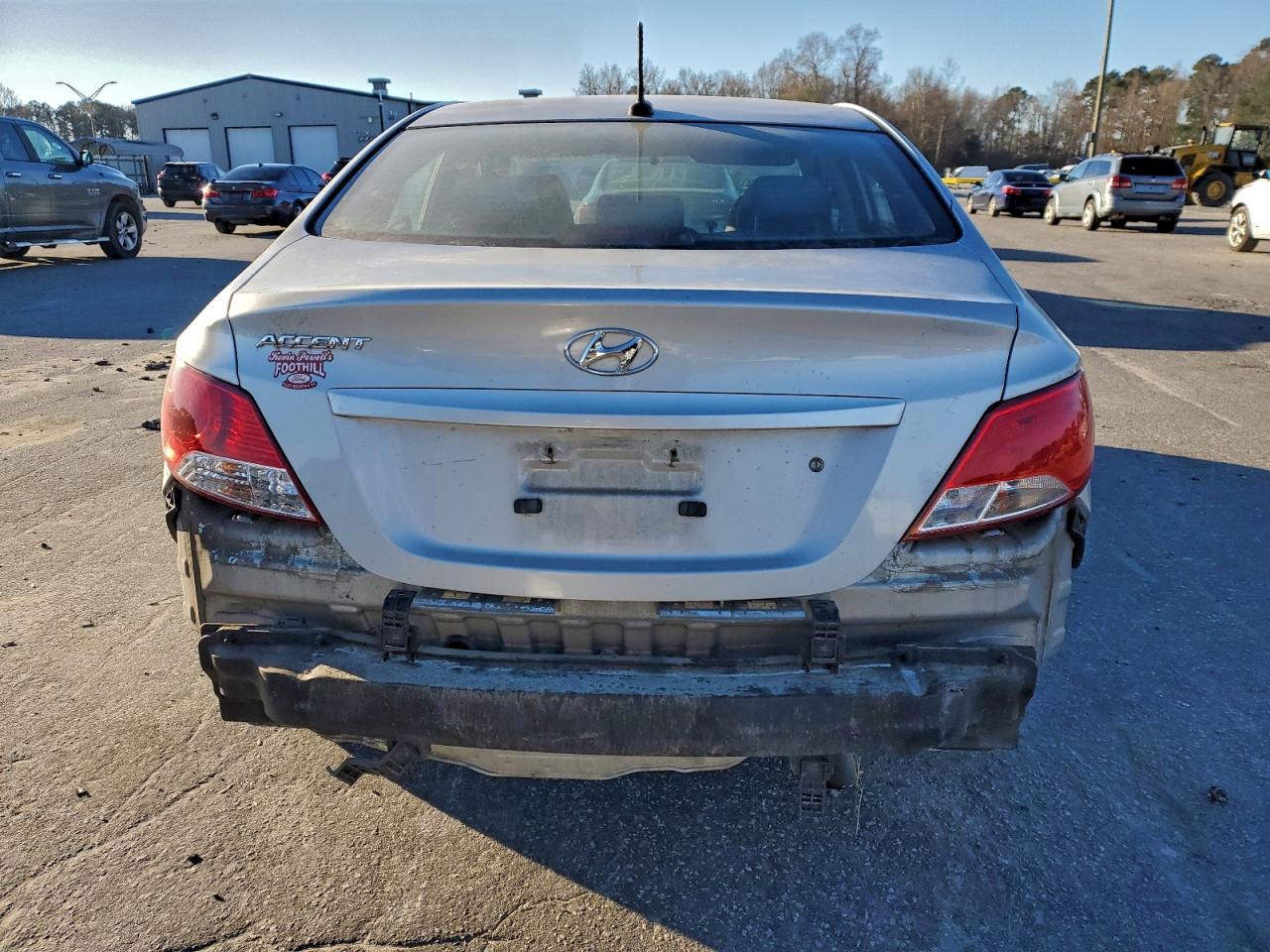 2017 HYUNDAI ACCENT SE photo 6