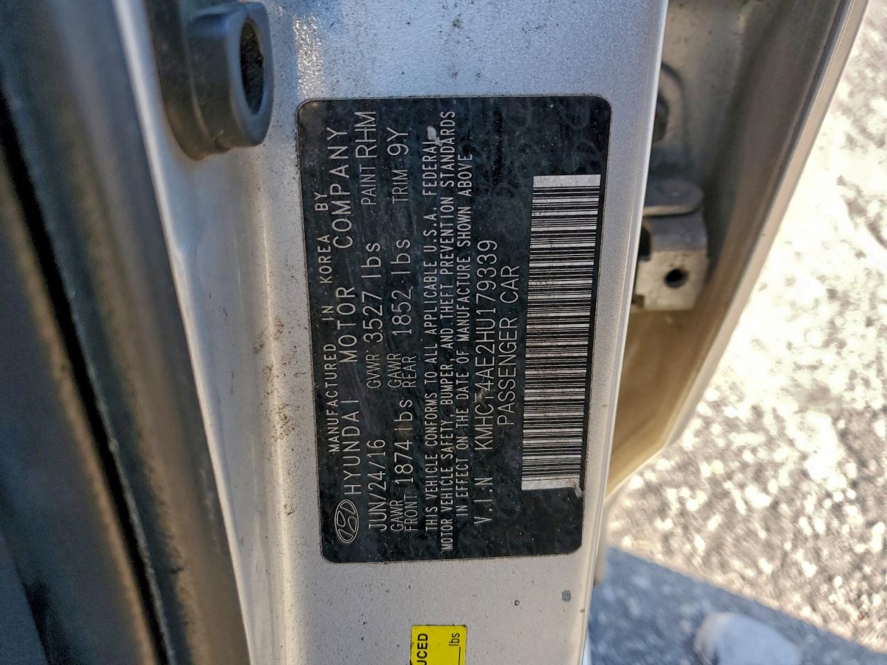 2017 HYUNDAI ACCENT SE photo 13