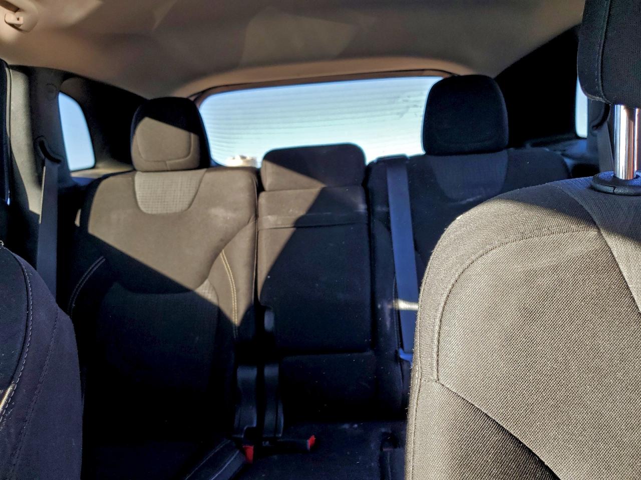 2015 JEEP CHEROKEE LATITUDE photo 10