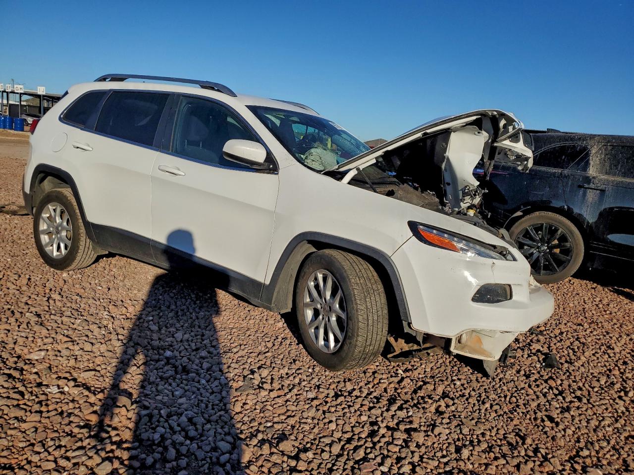 2015 JEEP CHEROKEE LATITUDE photo 4