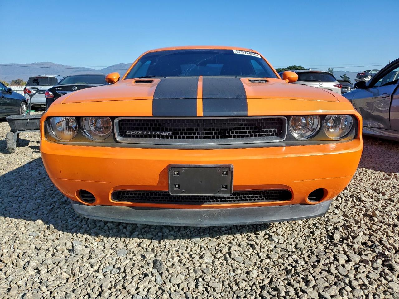 2012 DODGE CHALLENGER SXT photo 5