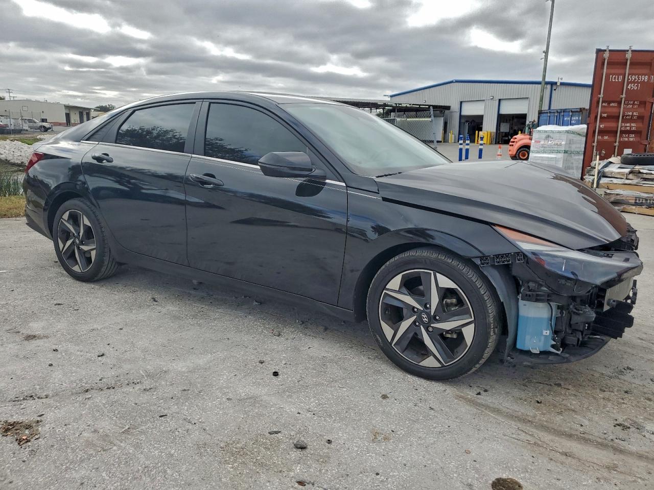 2023 HYUNDAI ELANTRA LIMITED photo 4