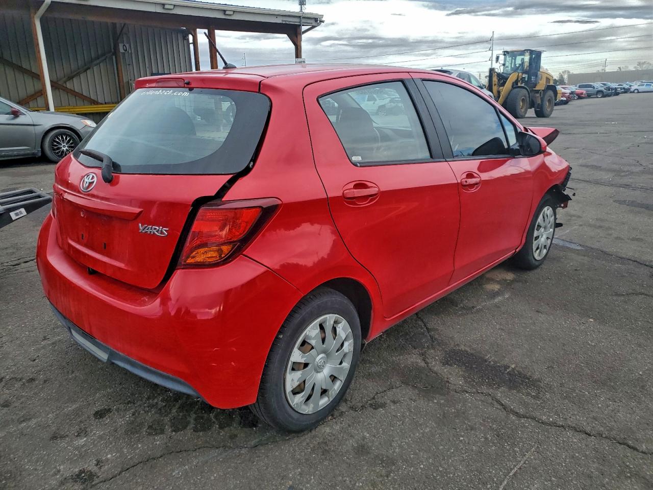 2015 TOYOTA YARIS photo 5