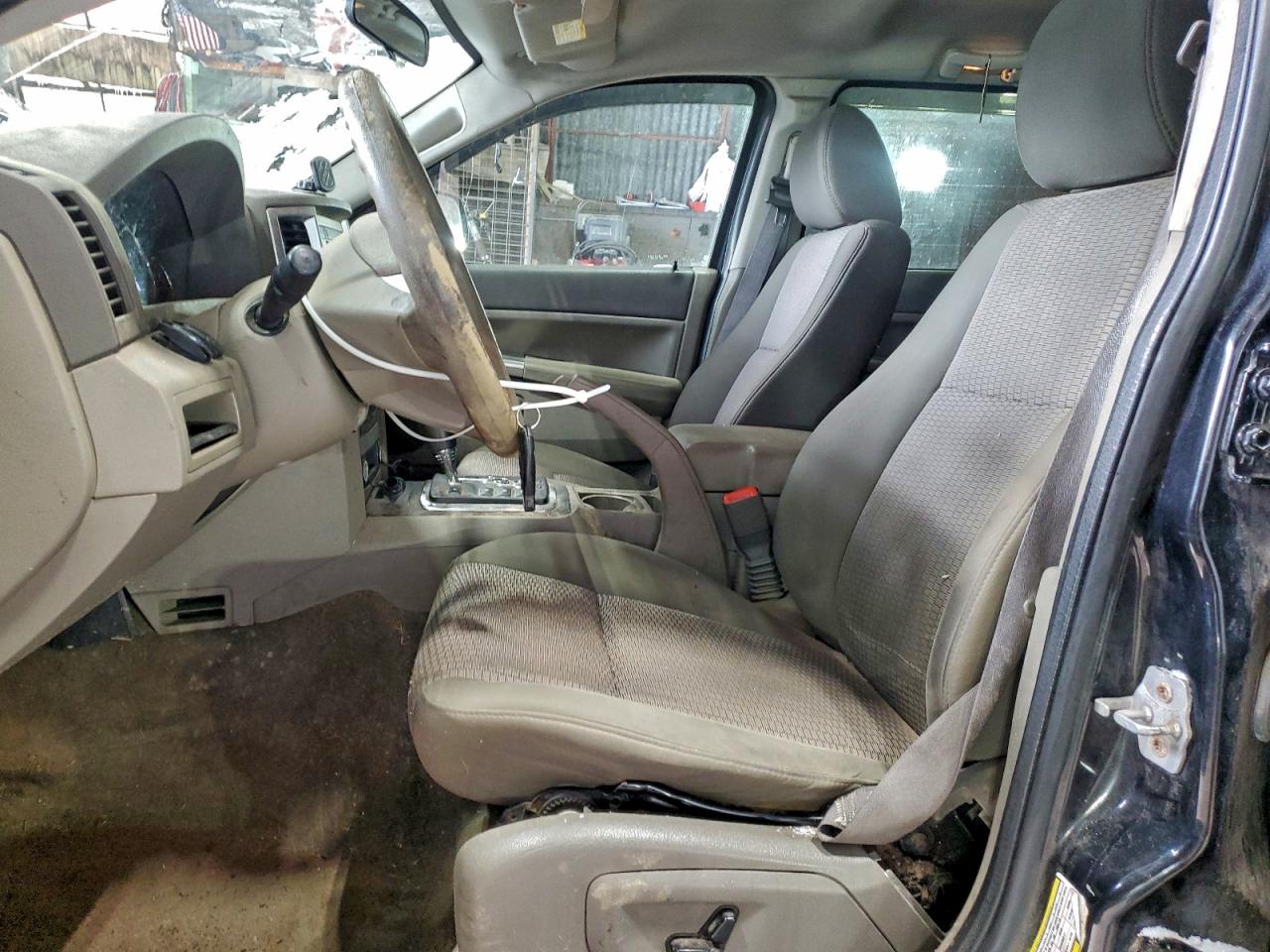2008 JEEP GRAND CHEROKEE LAREDO photo 7