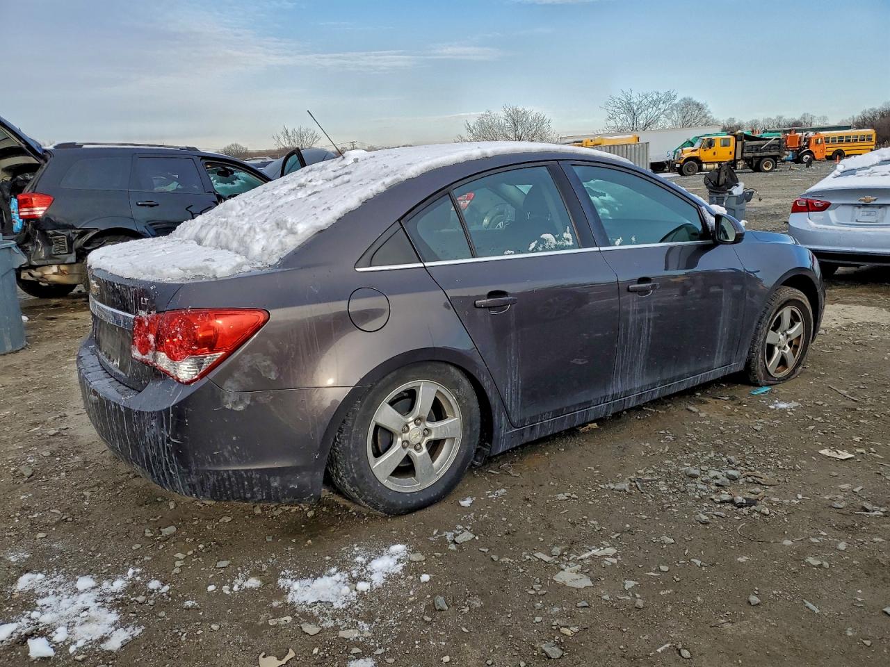 2015 CHEVROLET CRUZE LT photo 3