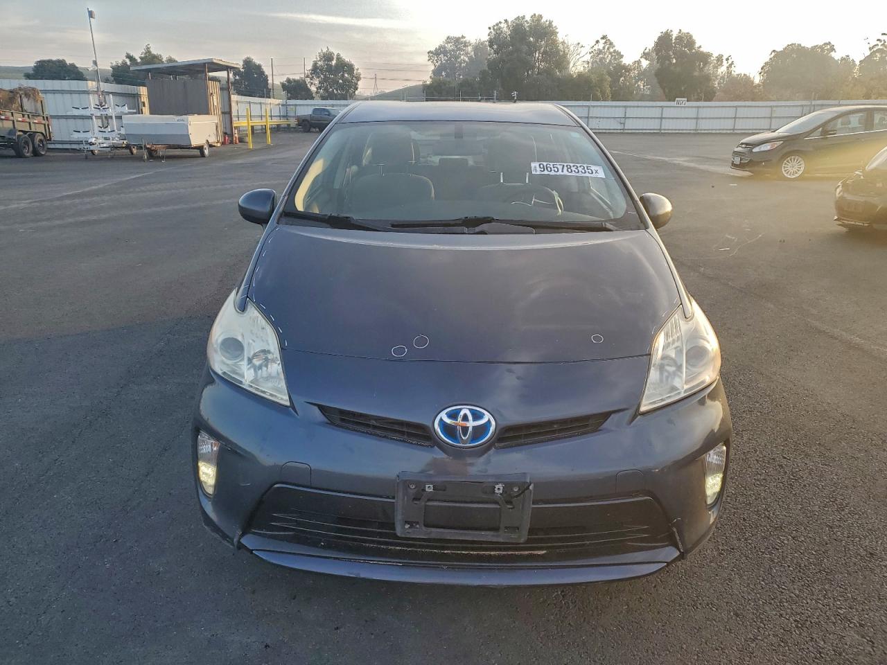 2013 TOYOTA PRIUS photo 5