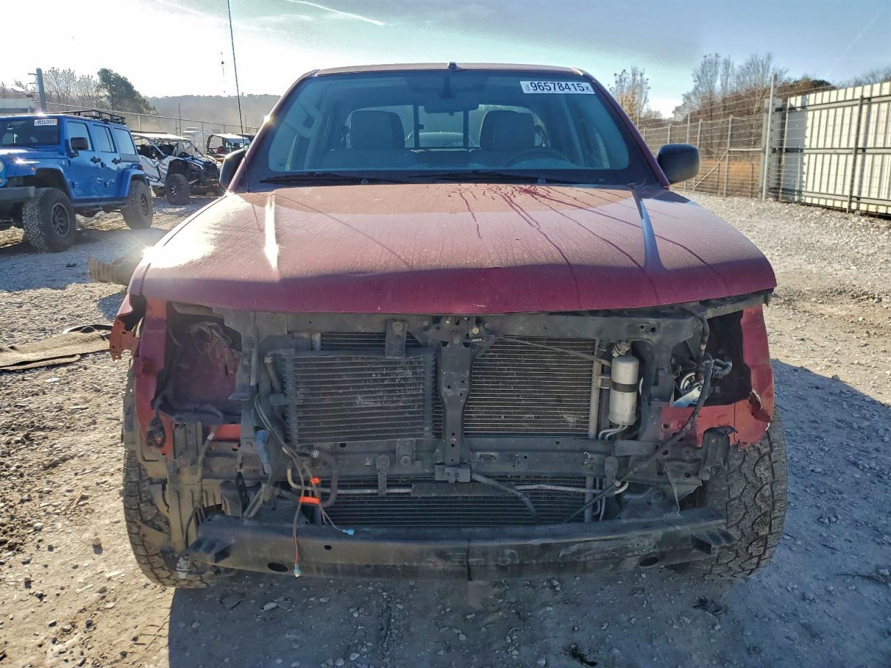 2019 NISSAN FRONTIER S photo 5