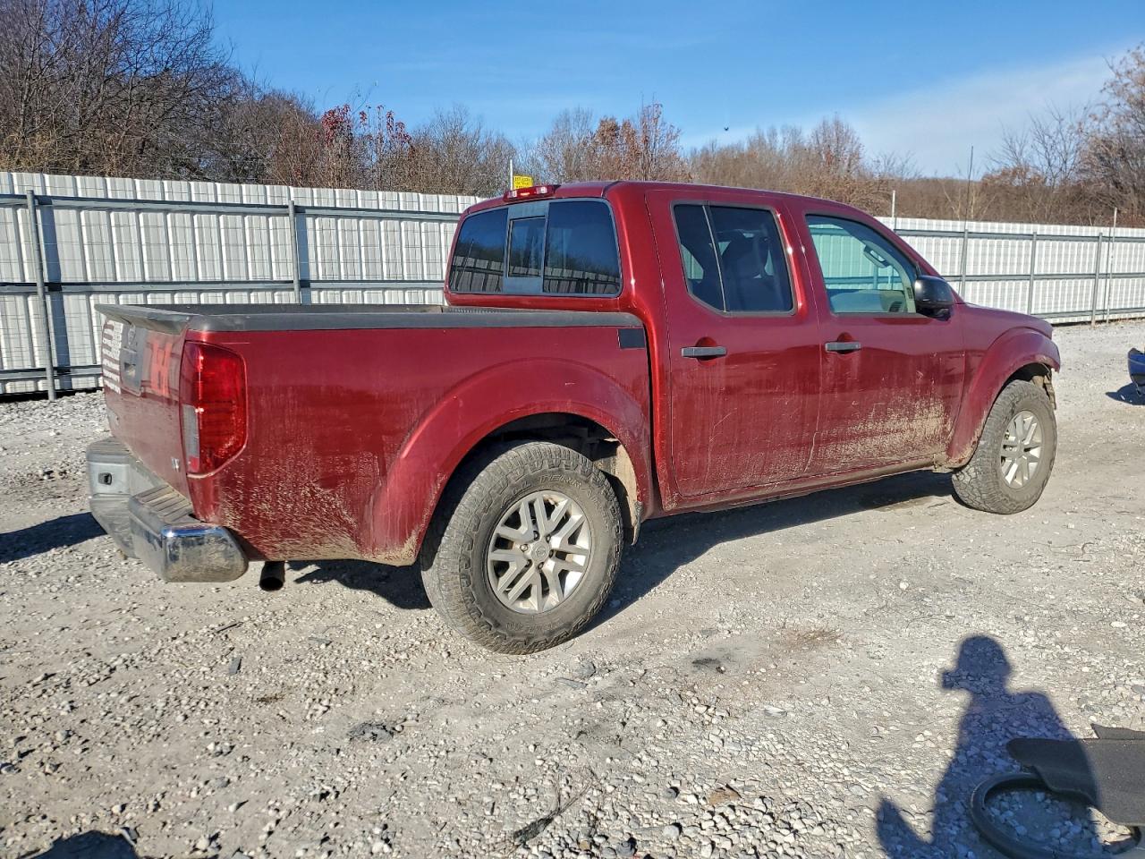 2019 NISSAN FRONTIER S photo 3