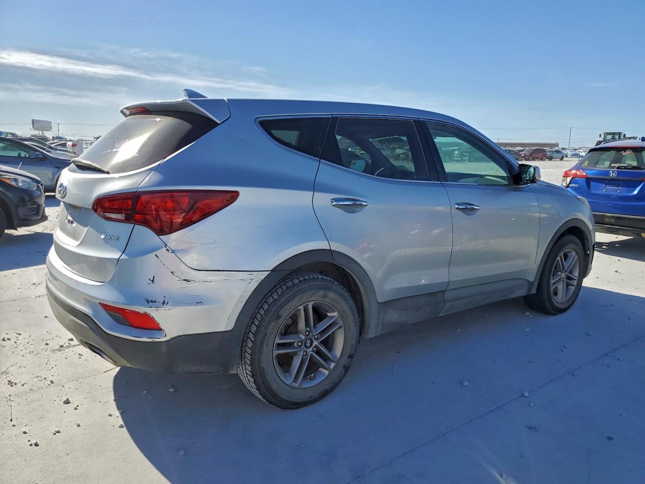2017 HYUNDAI SANTA FE SPORT photo 3