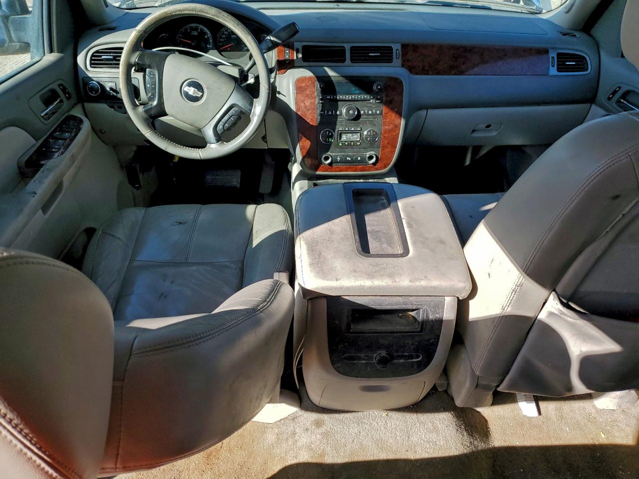2009 CHEVROLET SILVERADO K2500 HEAVY DUTY LTZ photo 8
