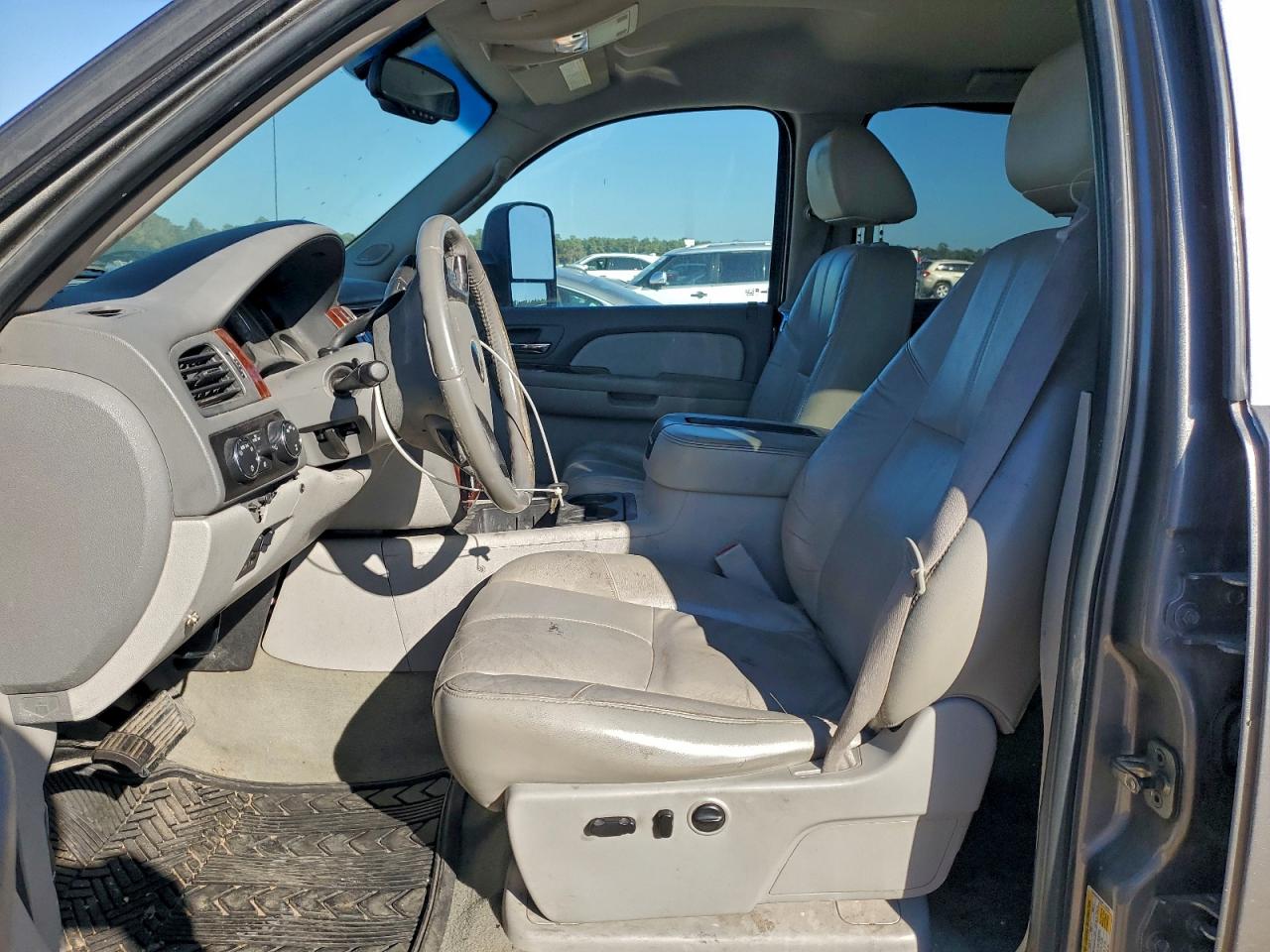 2009 CHEVROLET SILVERADO K2500 HEAVY DUTY LTZ photo 7