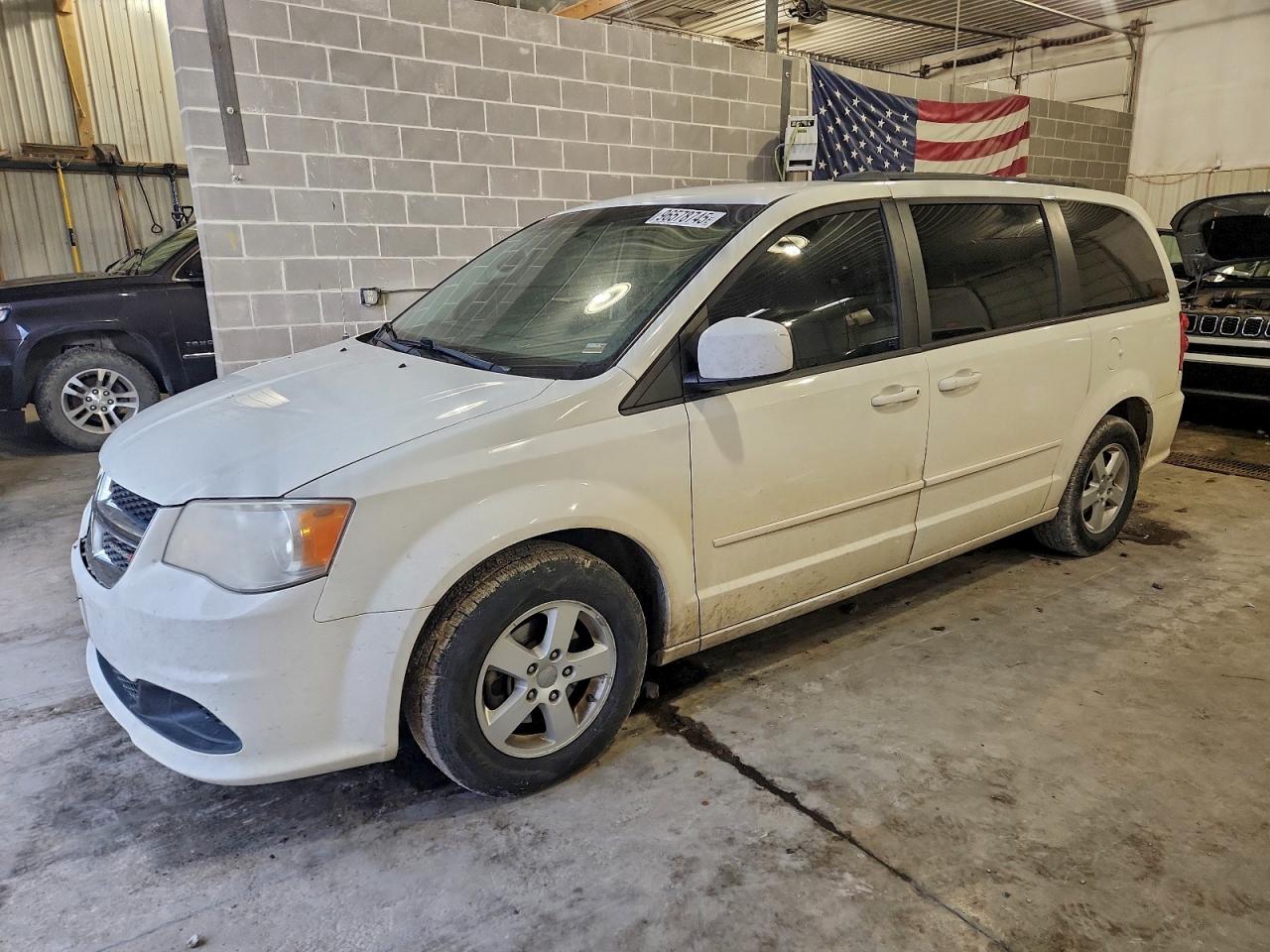 2013 DODGE GRAND CARAVAN