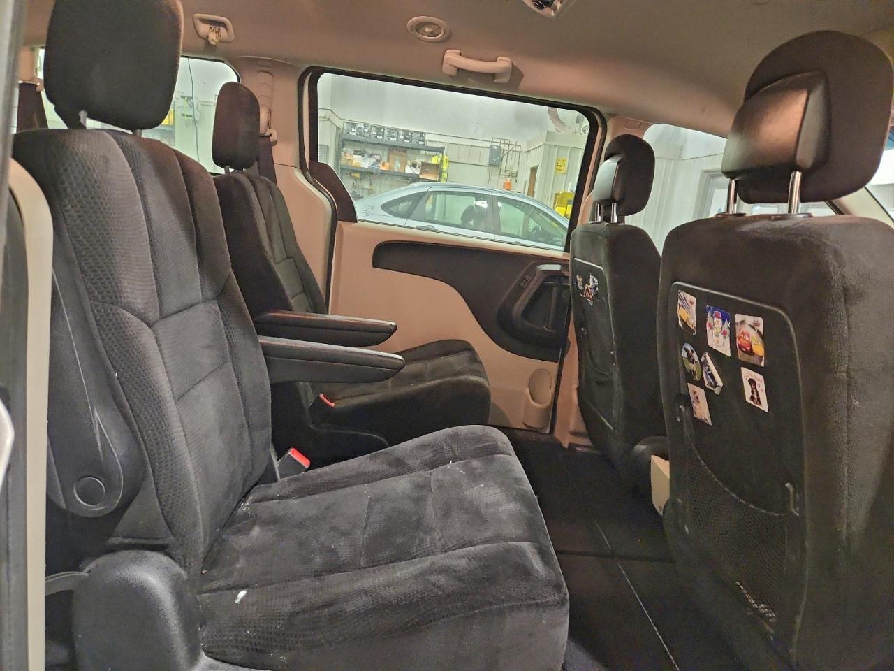 2013 DODGE GRAND CARAVAN SXT photo 11