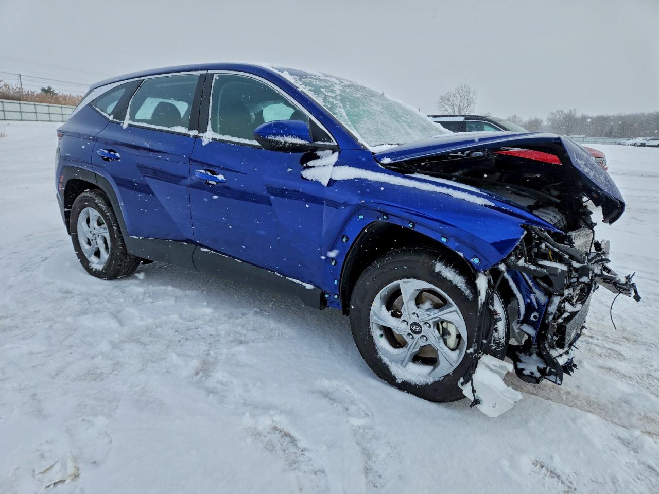 2024 HYUNDAI TUCSON SE photo 4