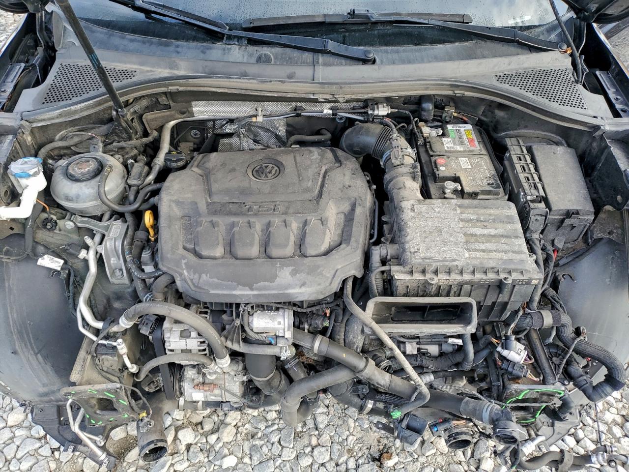 2020 VOLKSWAGEN TIGUAN S photo 12