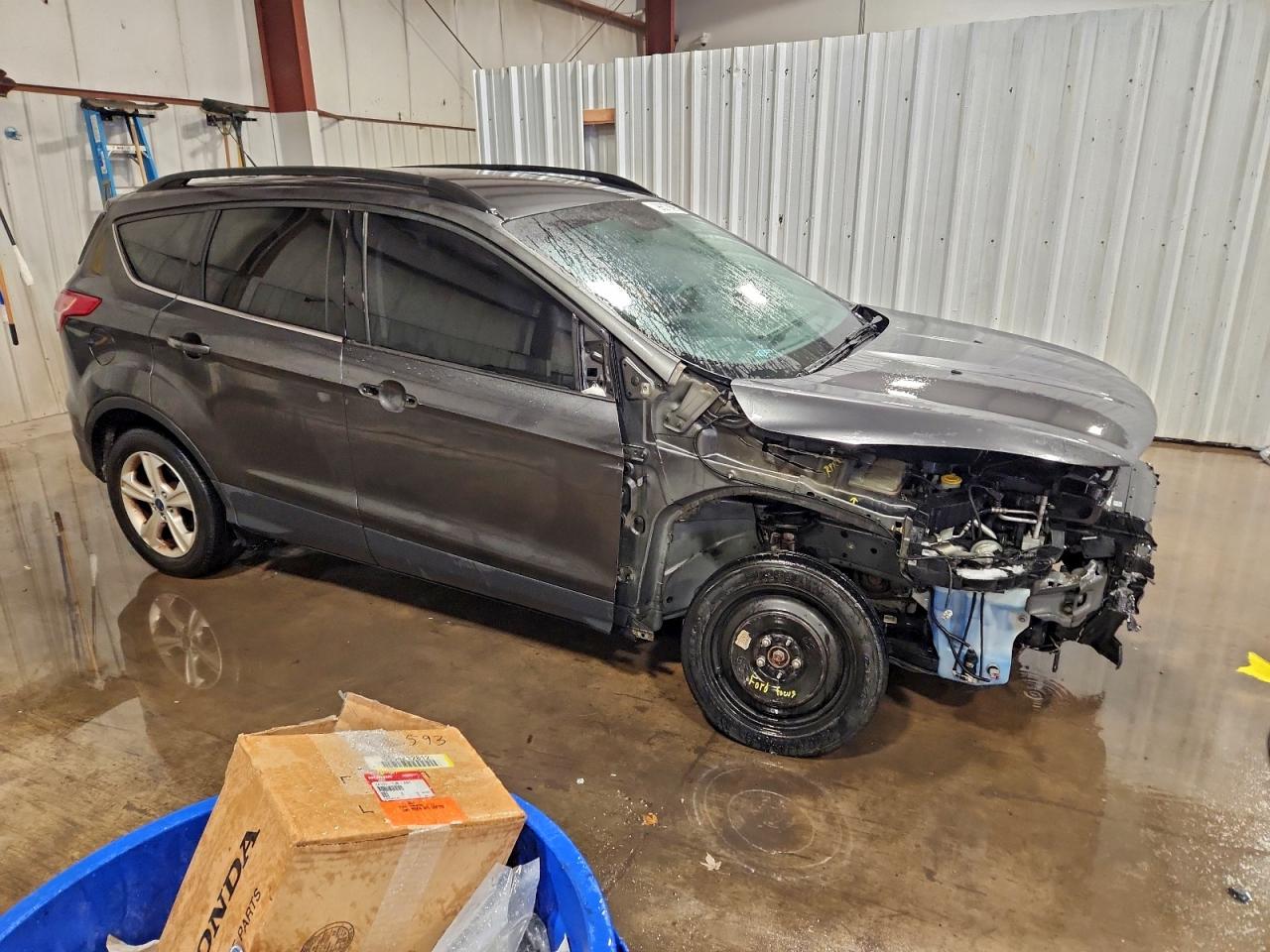 2016 FORD ESCAPE SE photo 4