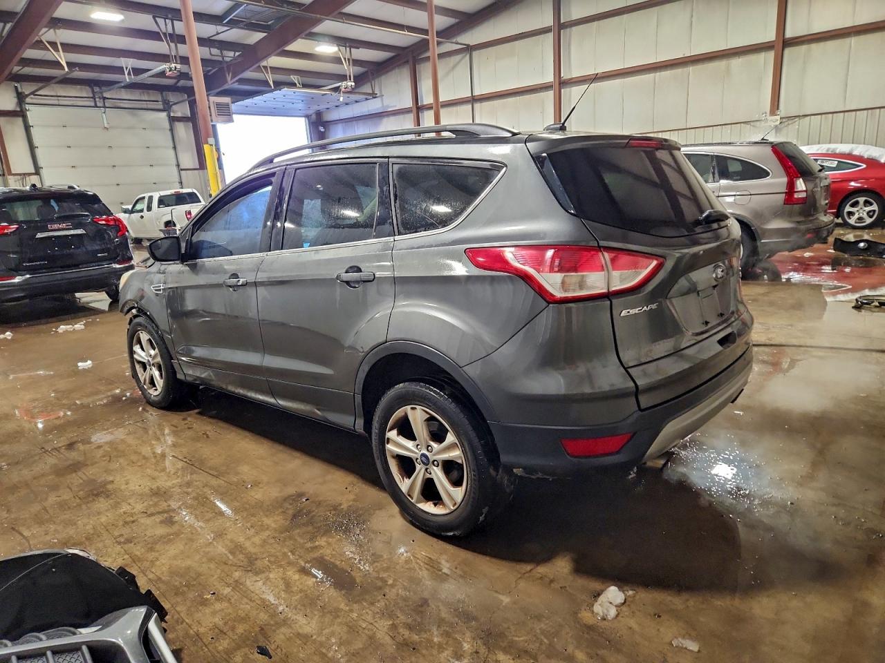 2016 FORD ESCAPE SE photo 2