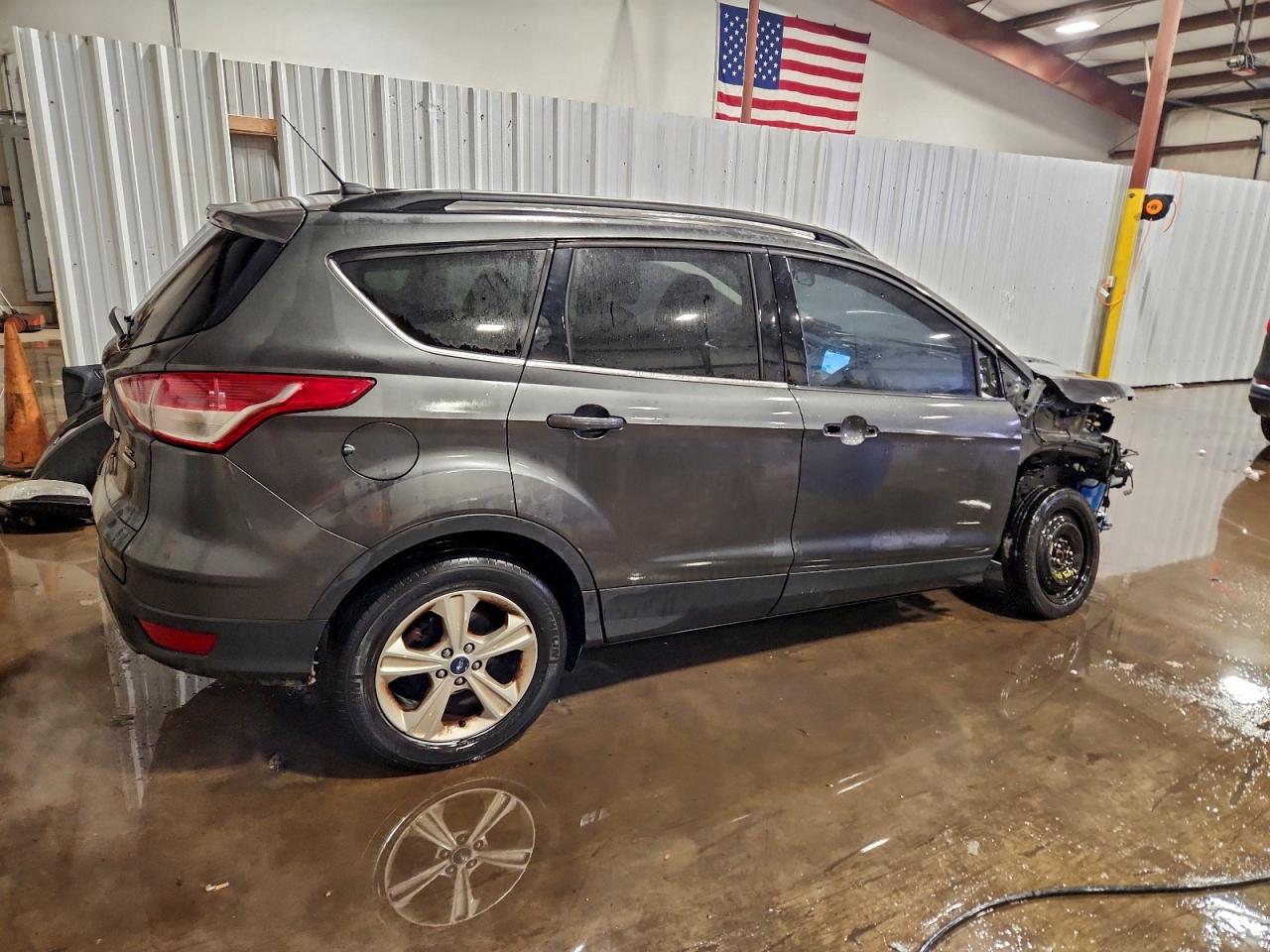 2016 FORD ESCAPE SE photo 3