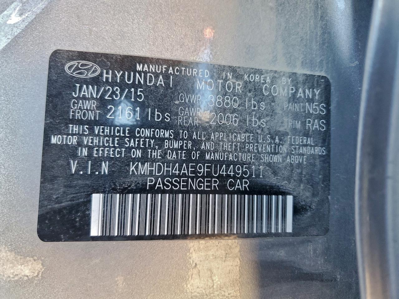 2015 HYUNDAI ELANTRA SE photo 12