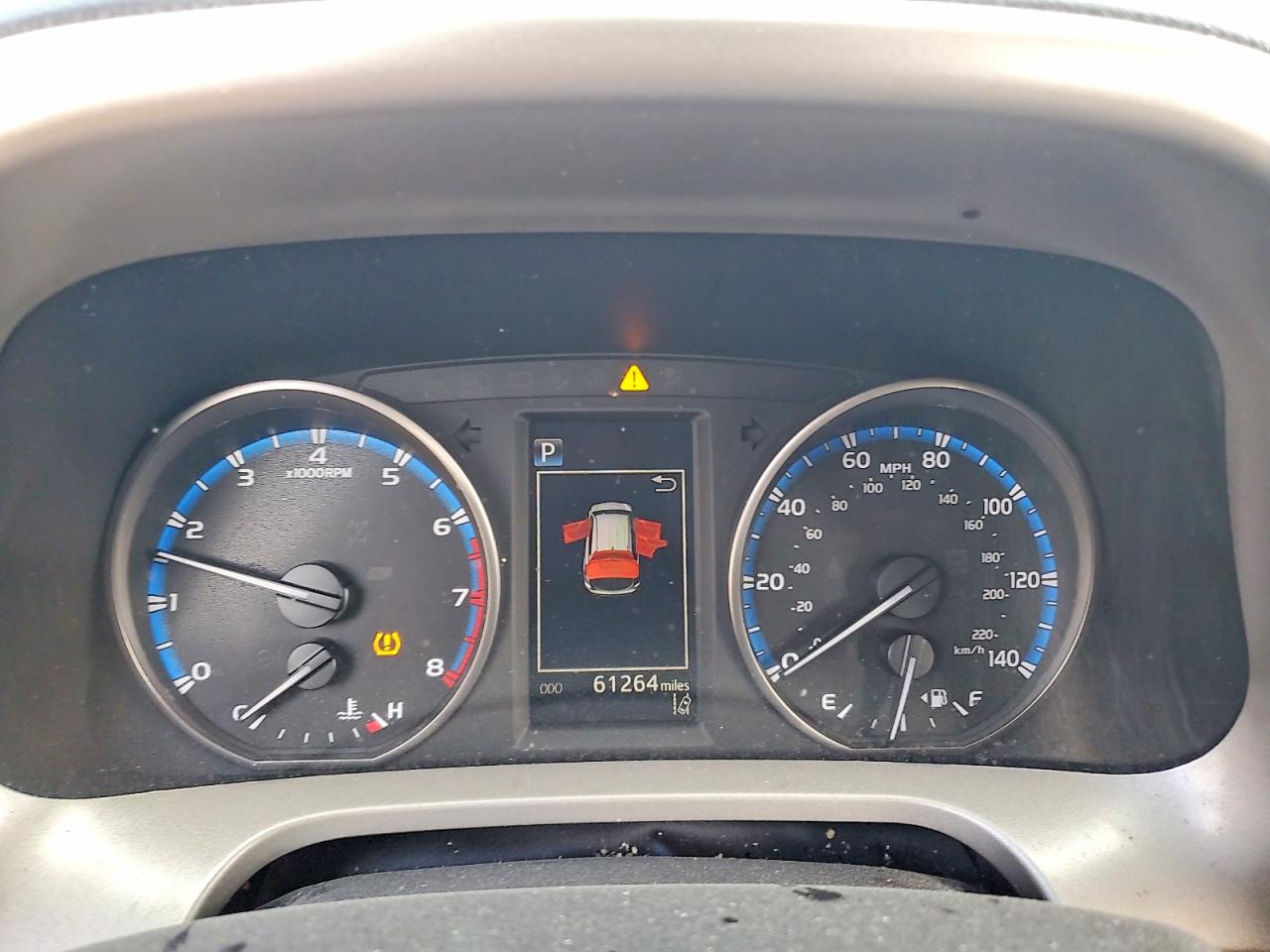 2018 TOYOTA RAV4 LE photo 9